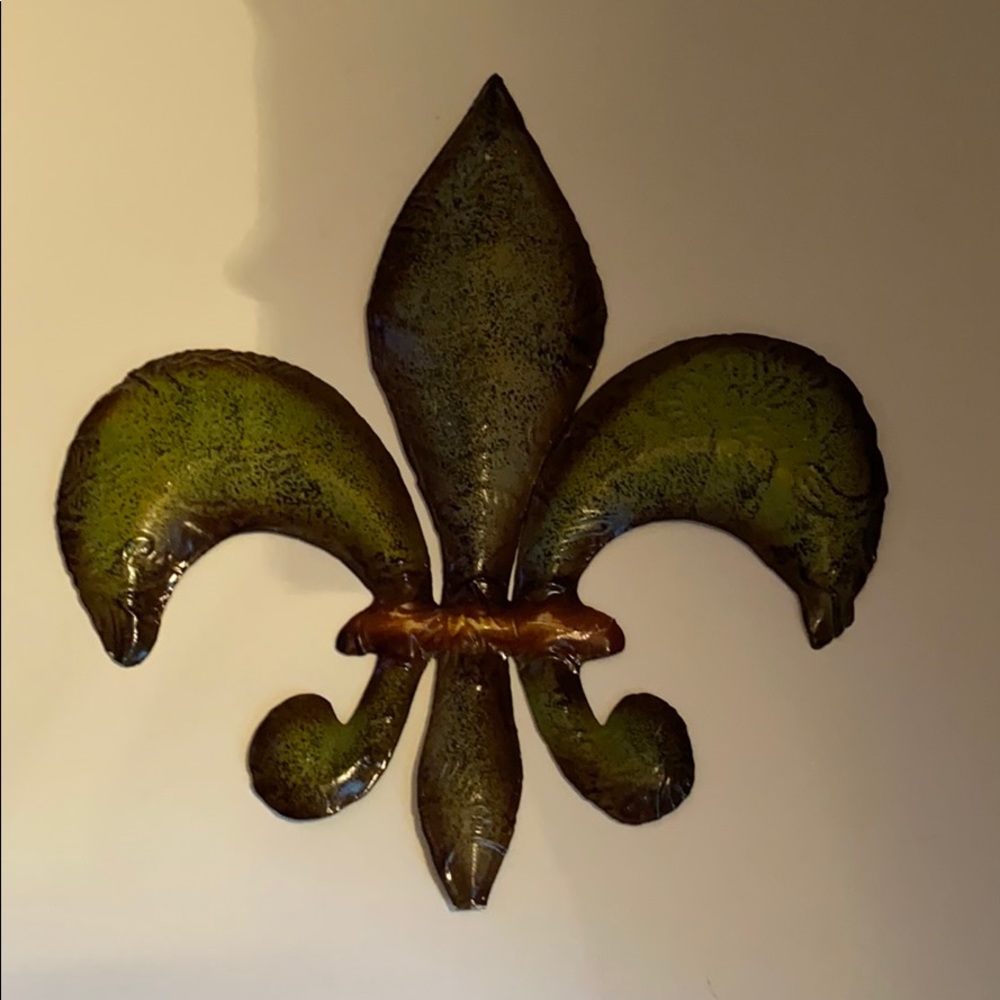 Fleur de lis (metal) FIRM